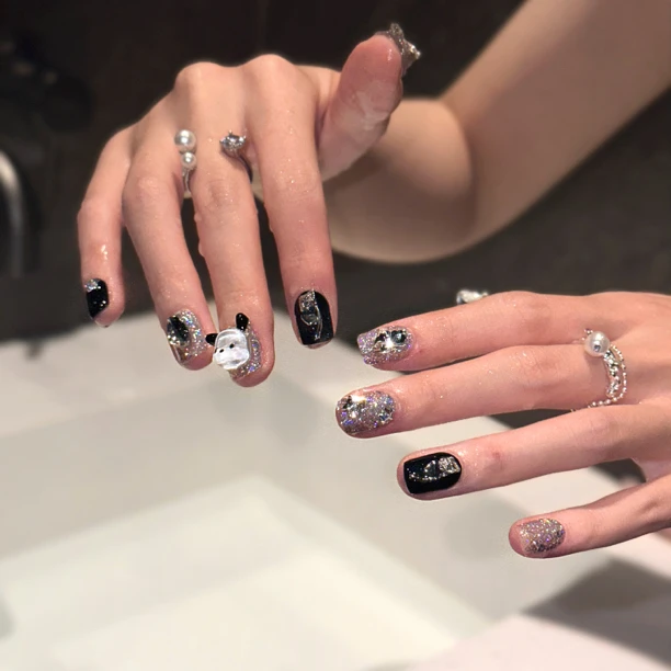 纯手工穿戴甲｜快乐小狗显白穿戴式镶钻穿戴美甲可爱夏季新款美甲