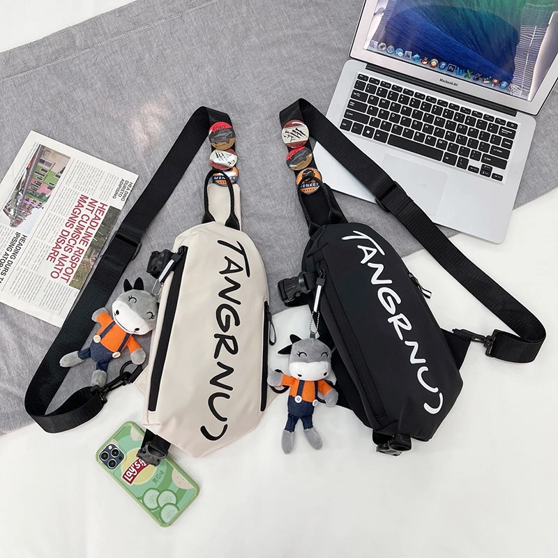 日系胸包时尚户外运动单肩包多功能潮流韩版个性黑色轻便斜挎包男