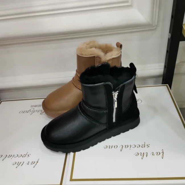 6525新款女靴牛皮时尚潮流款