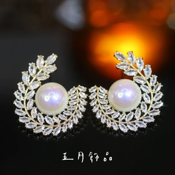 铜合金耳饰 日韩轻奢高级精致百搭耳钉39