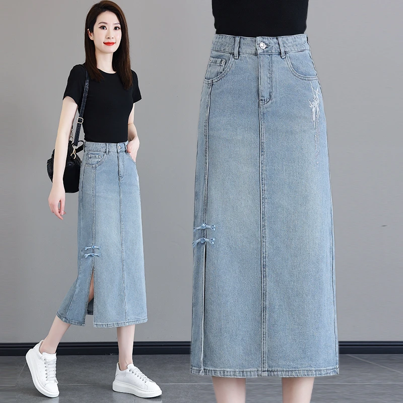 盘扣牛仔半身裙女夏2024新款高腰中长款过膝侧开叉一步a字包臀裙
