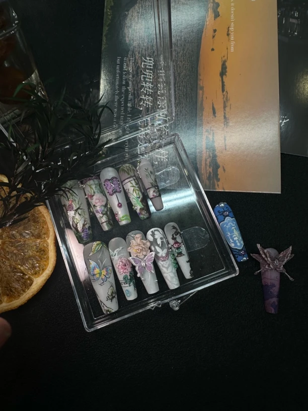 国风粉紫调全手手绘雕花蝴蝶小鸟竹子款轻奢风格穿戴甲