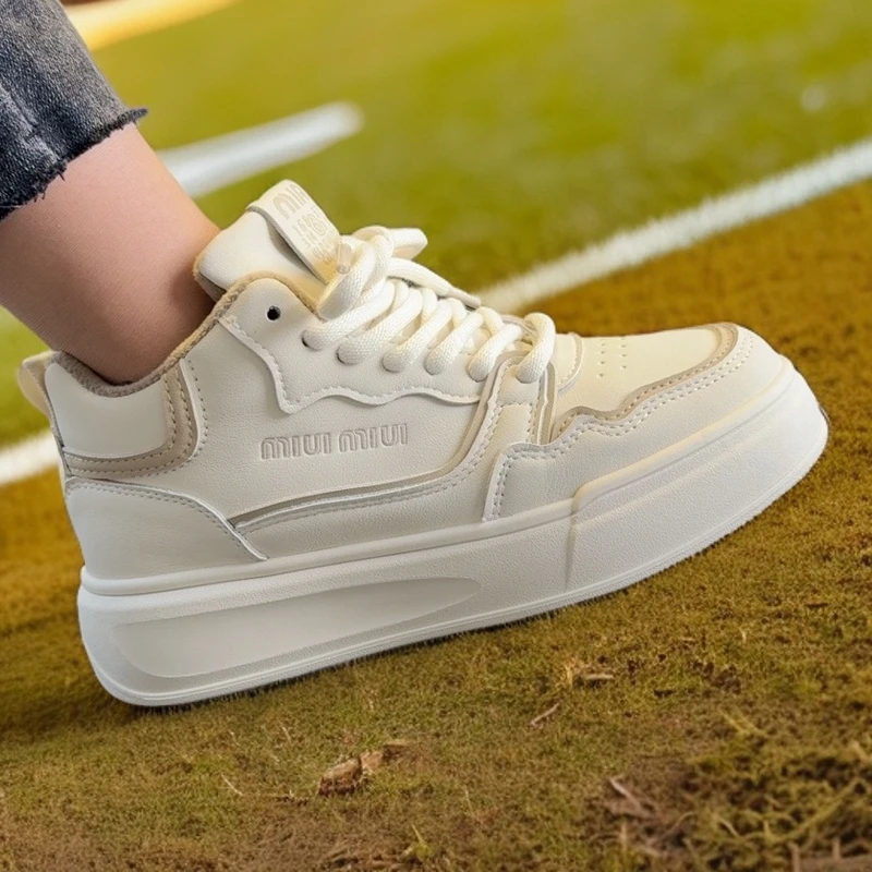 二棉鞋女款冬季2024新款加绒高帮板鞋初中学生休闲运动鞋