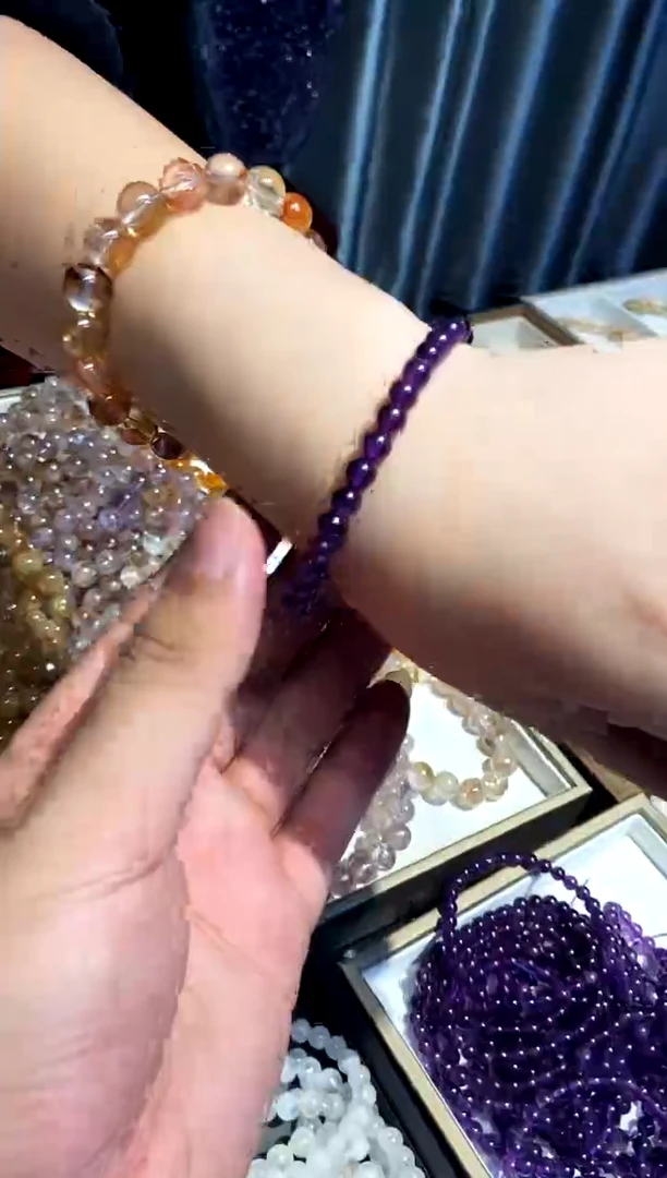 【闪购商品】水晶·未镶嵌乌拉圭6mm+   (随机发)
