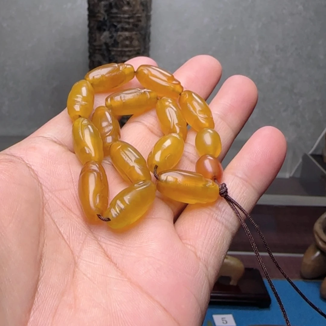 【闪购商品】蛇纹石玉挂件未镶嵌海*居