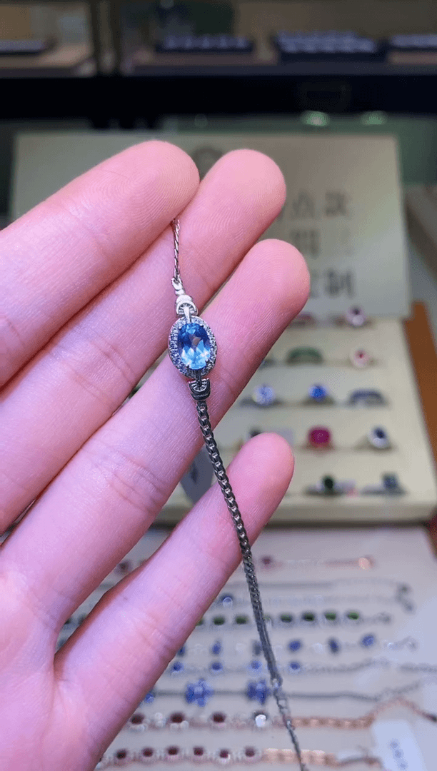 【闪购商品】托帕石手链银S925镶嵌......