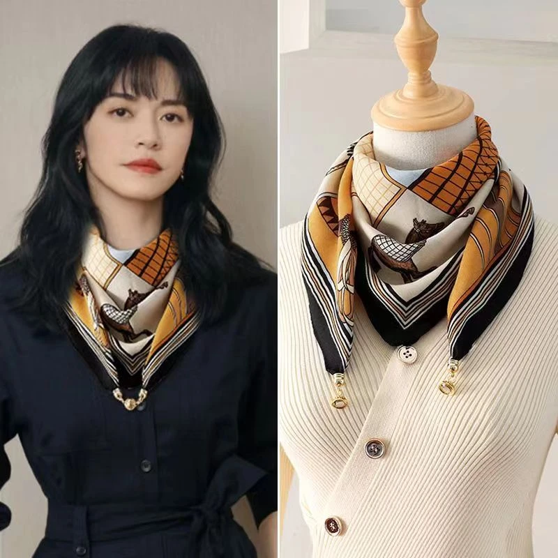 女士丝巾方巾磁吸扣新款2024冬季保暖三角时尚围脖夏季围巾百搭