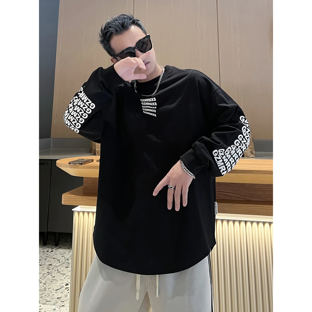 MR.NI/倪先生“平步青云”双袖印花字母立体设计百搭宽松圆领长袖