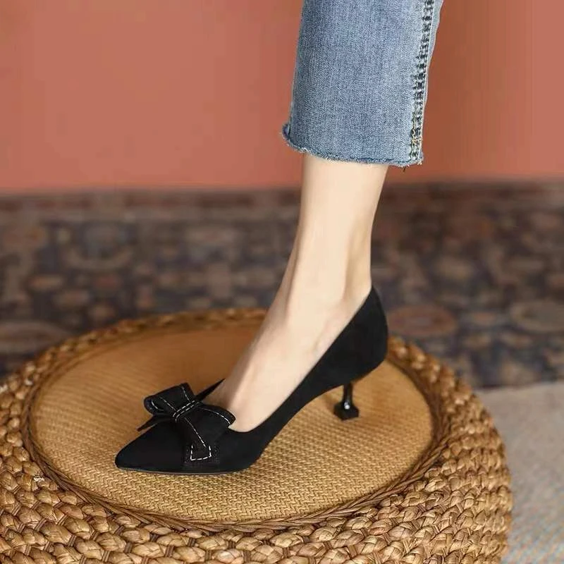 时尚单鞋女2025春季新款百搭性感细跟尖头浅口气质职业小众高跟鞋