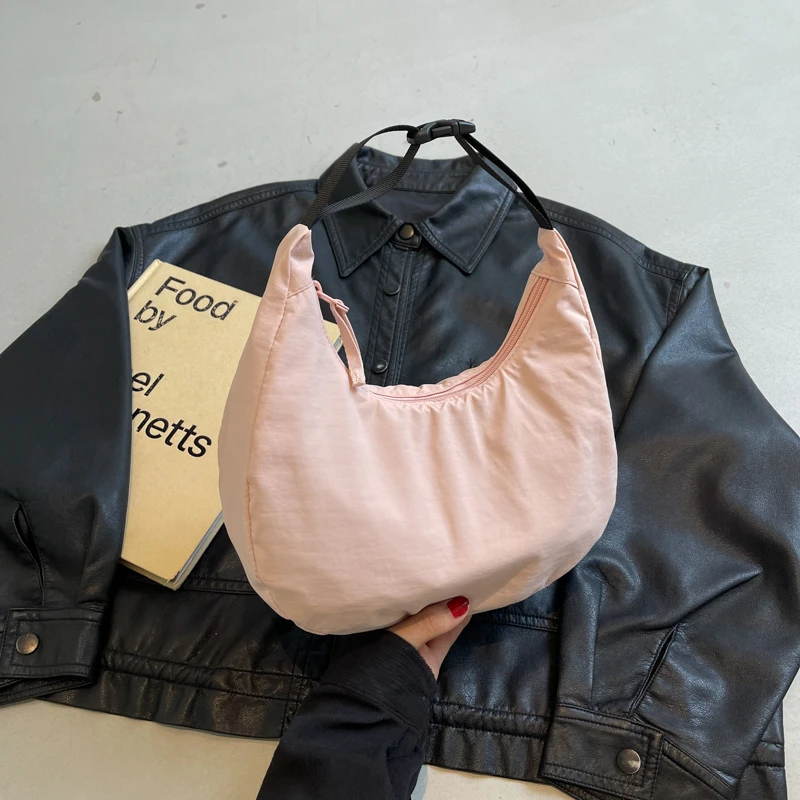 简约通勤斜挎包包女纯色尼龙单肩包韩版小众时尚洋气百搭网红包包