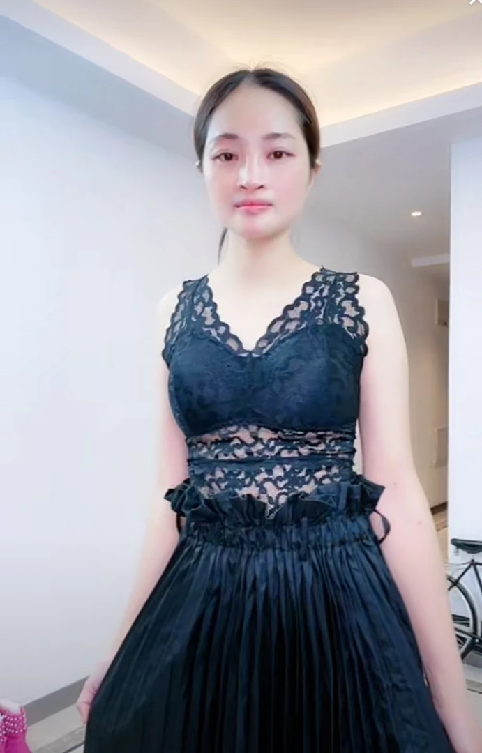 1111时尚连衣裙，大阔版