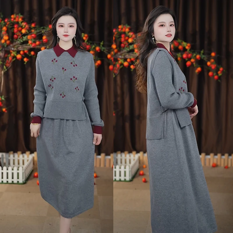 3326冬季加厚新款灰红色毛衣中式女装马甲连衣裙气质长袖时尚