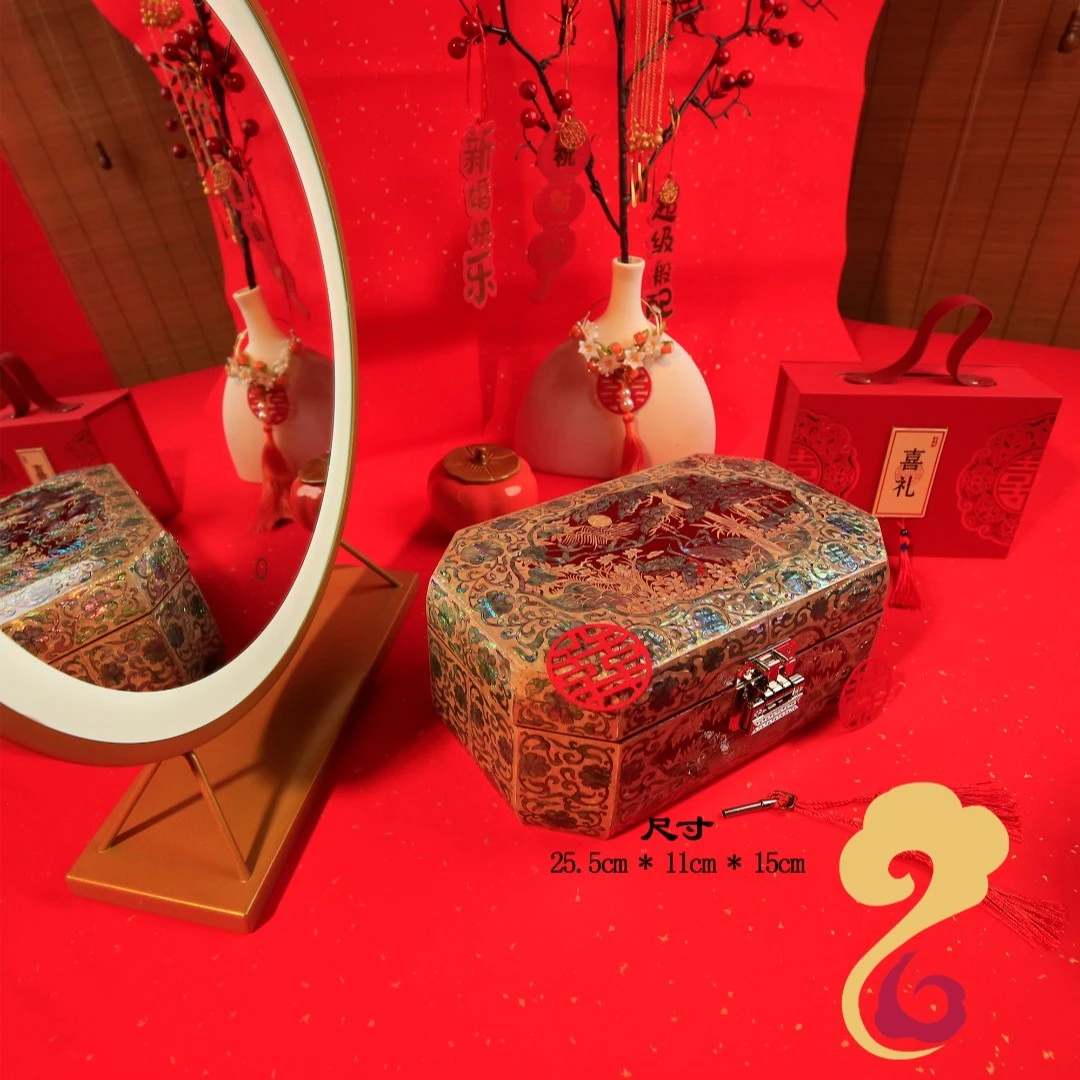 扬州漆器【大师款】满镶满贝款八角枕头形首饰盒(25.5cm*11cm*15cm)