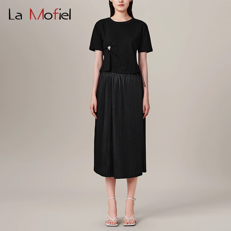 La Mofiel/蓦霏腰部抽绳设计黑色百褶长裙