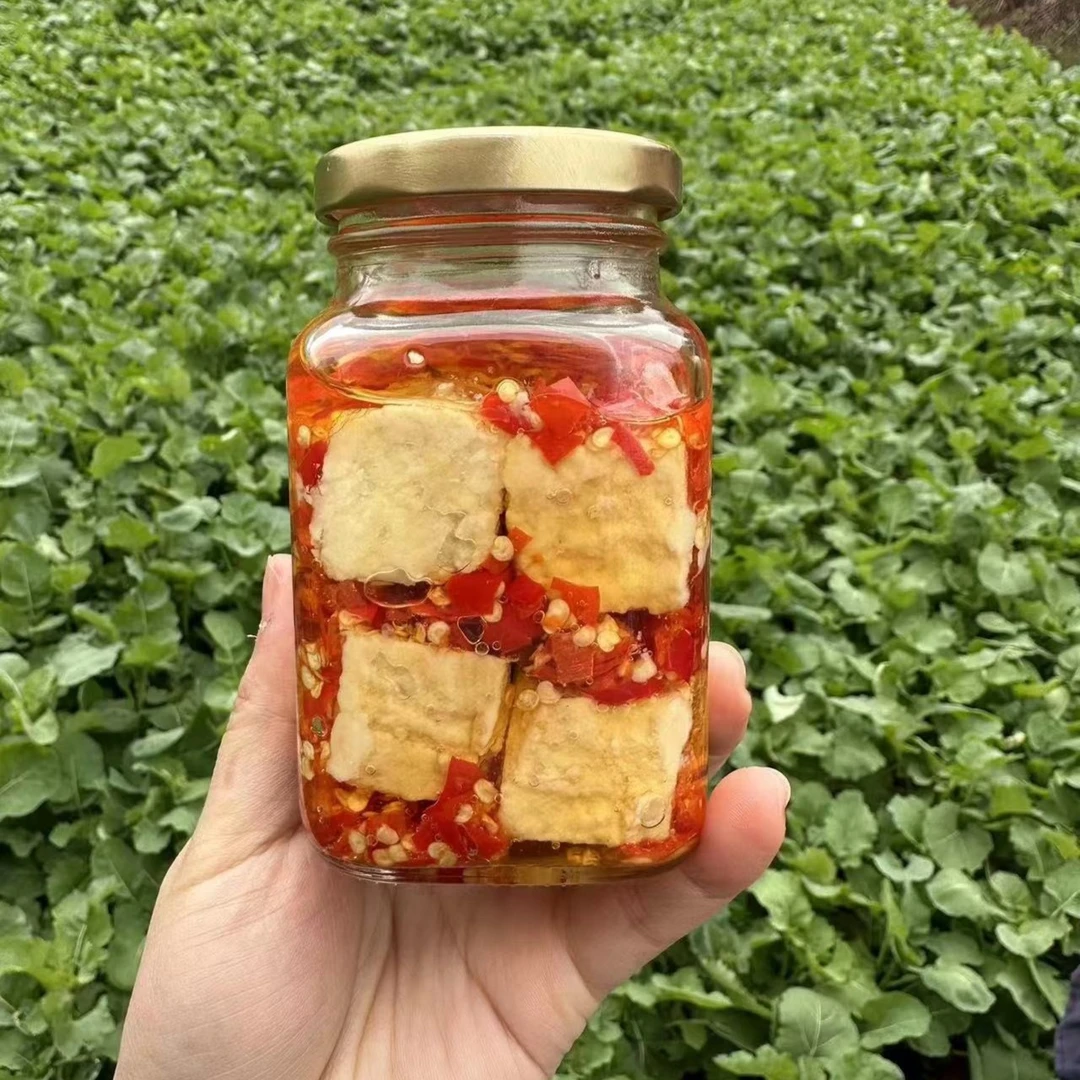 剁椒豆腐乳江西特产传统手工发酵芝麻油霉豆腐 白腐乳下饭菜300克