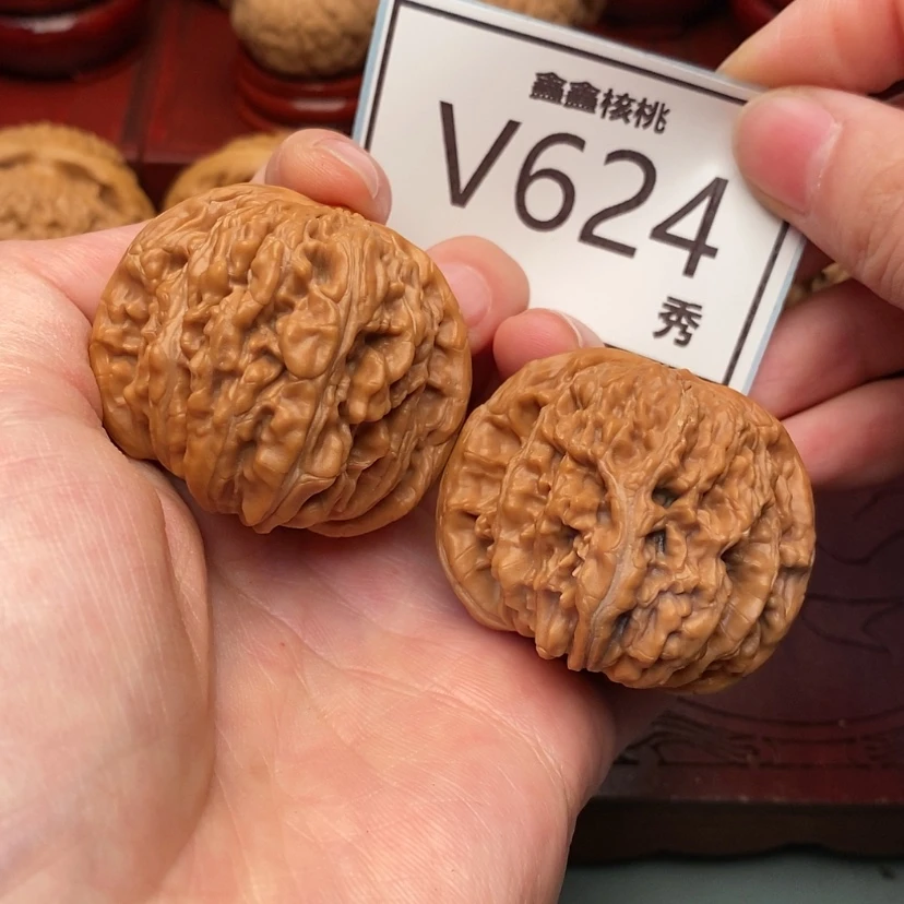 【闪购商品】文玩核桃把件平谷四座楼42