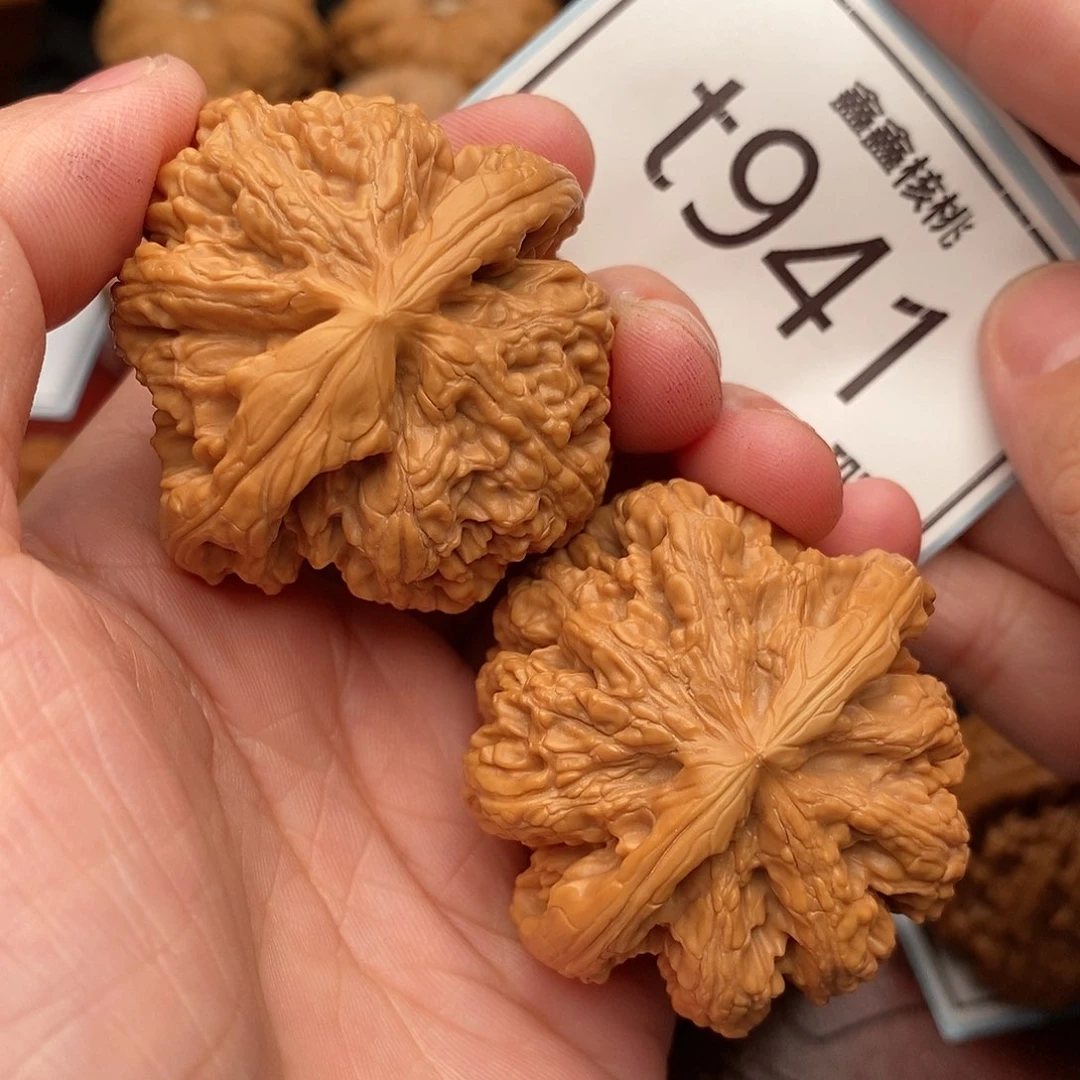 文玩核桃把件粗筋43