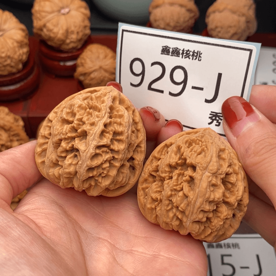 文玩核桃把件大粗筋42
