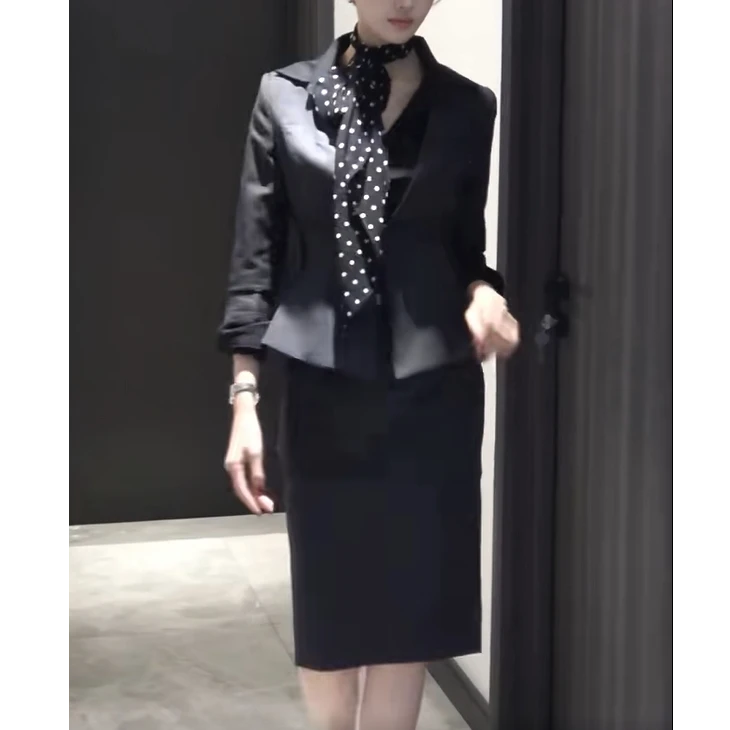 【YiJia】高级感时尚职业气质修身衬衫西装外套包臀半身裙女装秋季