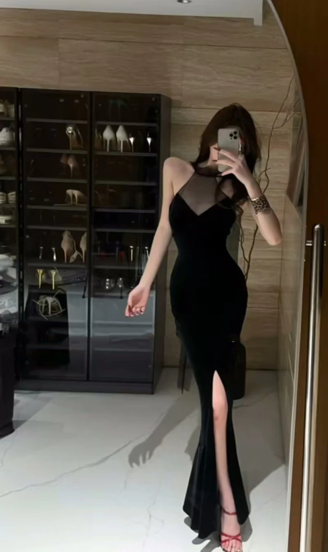 【Yijia】高级感小黑裙法式气质名媛露肩挂脖丝绒修身鱼尾长连衣裙