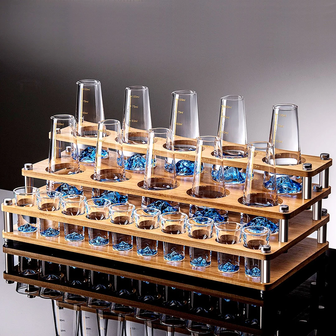 冰蓝山高档水晶玻璃一口白酒杯套装烈酒杯家用分酒器酒具带杯架