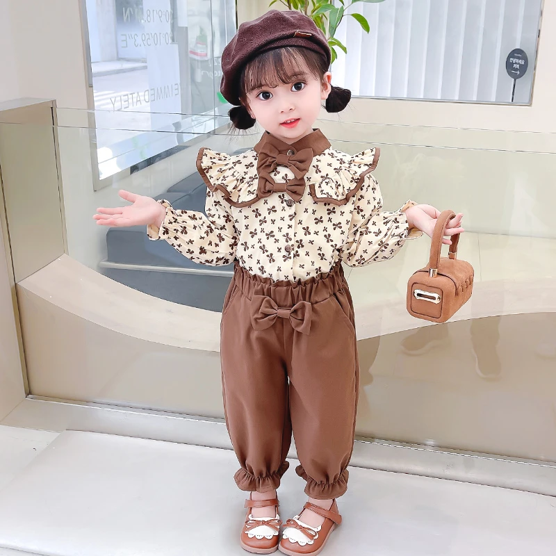 女童秋装蝴蝶结套装新款1-7岁3宝宝洋气碎花衣服儿童小香风两件套