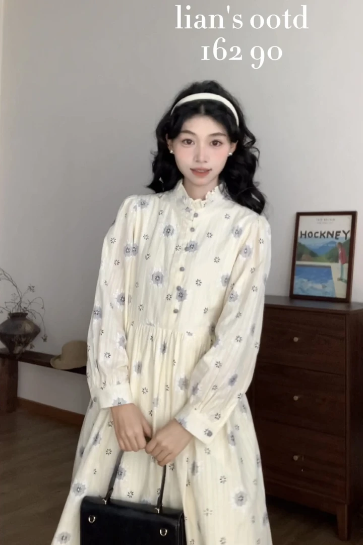 1547 “小雏菊”自制款～木耳边提花法式连衣裙