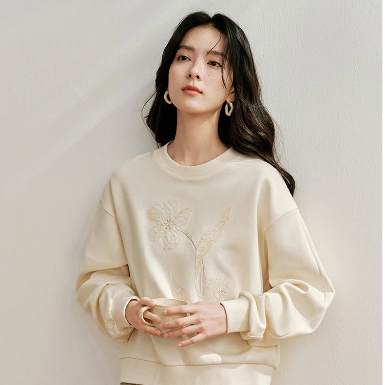【商场同款】茵曼春秋女卫衣/绒衫女装休闲上衣保暖长袖新款圆领