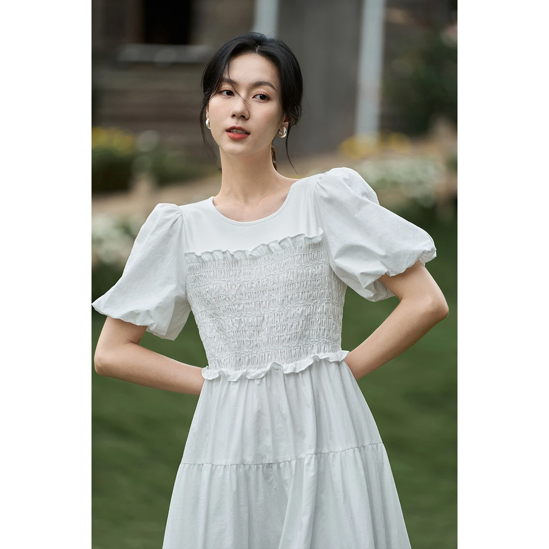 茵曼夏季女连衣裙裙子气质短袖新款休闲收腰纯棉搭减龄泡泡袖蛋糕