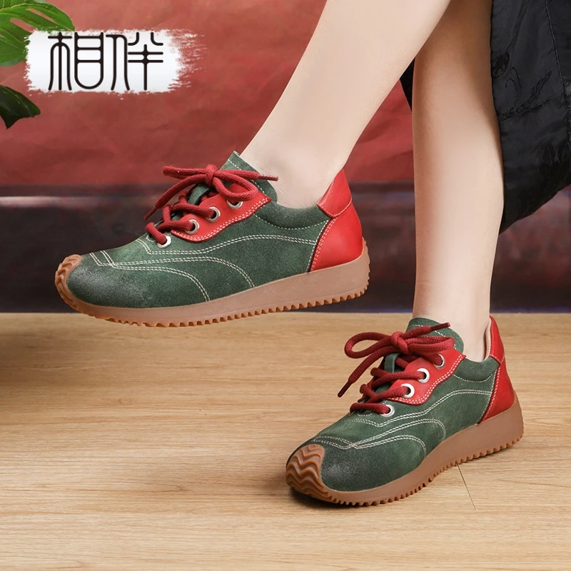 相伴春秋中老年女士透气防滑软底夏季舒适真皮运动休闲鞋52831