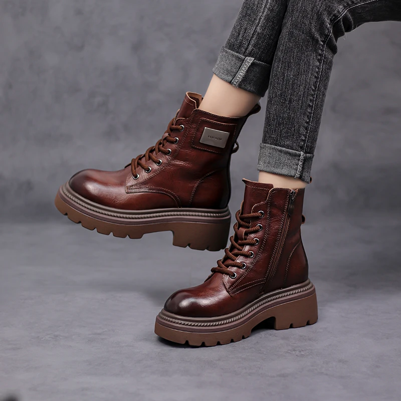 听纯68-6新款秋冬圆头女靴厚底复古百搭软底时尚英伦风系带马丁靴