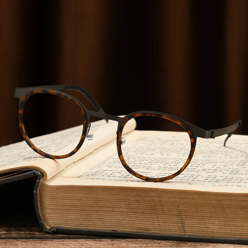 专业验光眼镜店配防蓝光近视变色镜片手作黑框男款超轻钛架眼镜框