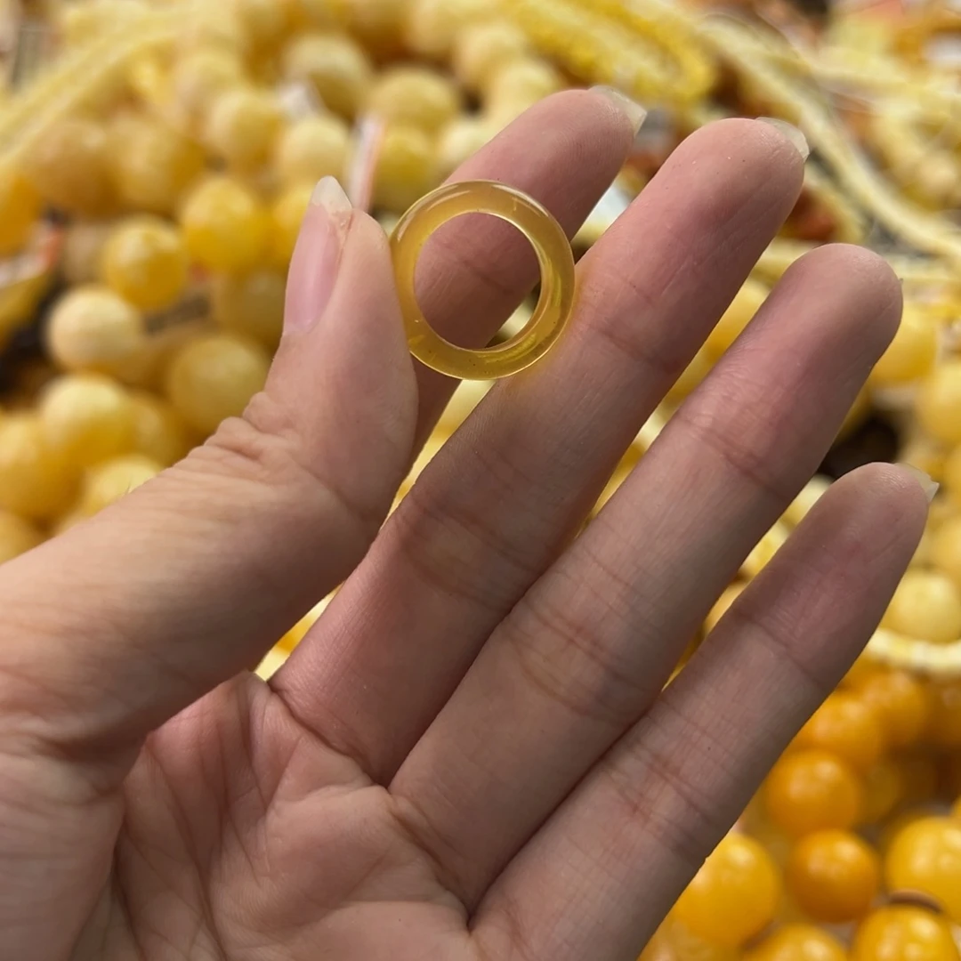 琥珀珠宝奇石未镶嵌