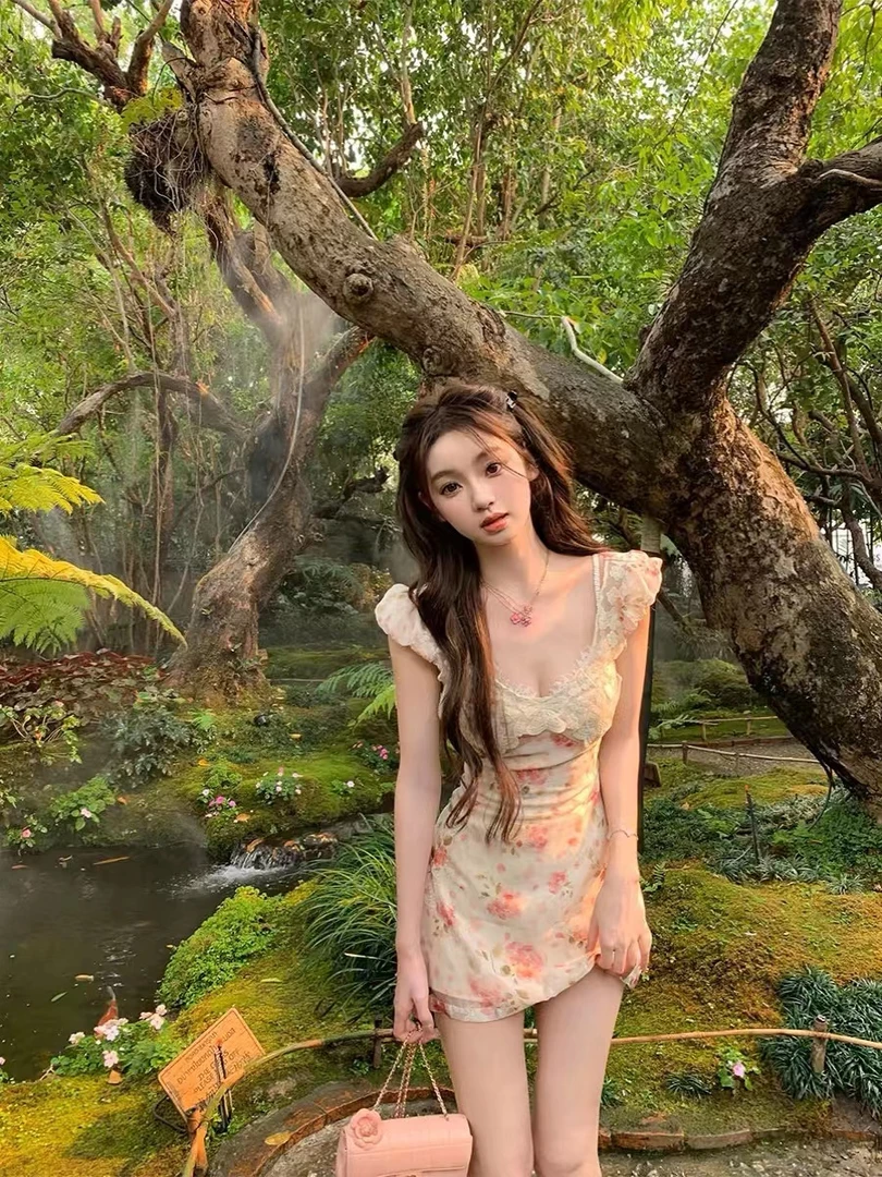 <<No退NO换>>巡蝴蝶之际网纱蝴蝶绣波点+碎花两色连衣裙女