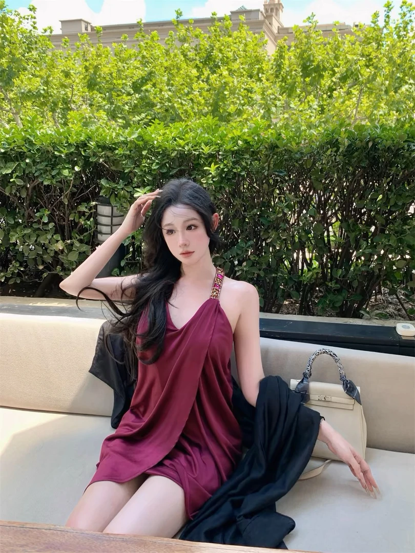 JUJU 欲望都市 全手工钉珠 挂脖镶钻连衣裙网红时尚重工两穿韩版