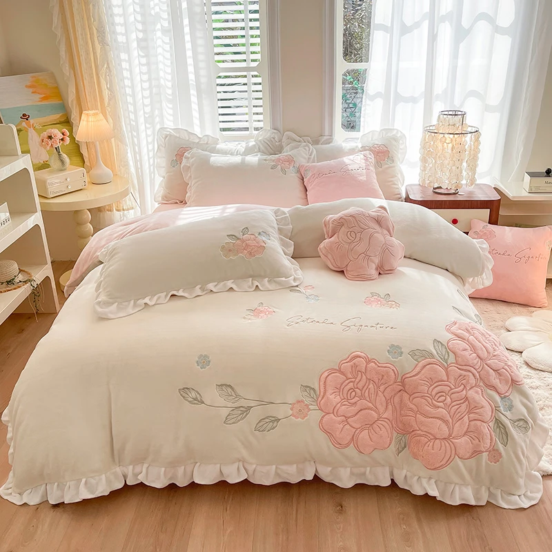 玫瑰之恋 公主绒四件套牛奶绒升级不掉毛不静电冬季加厚保暖可爱