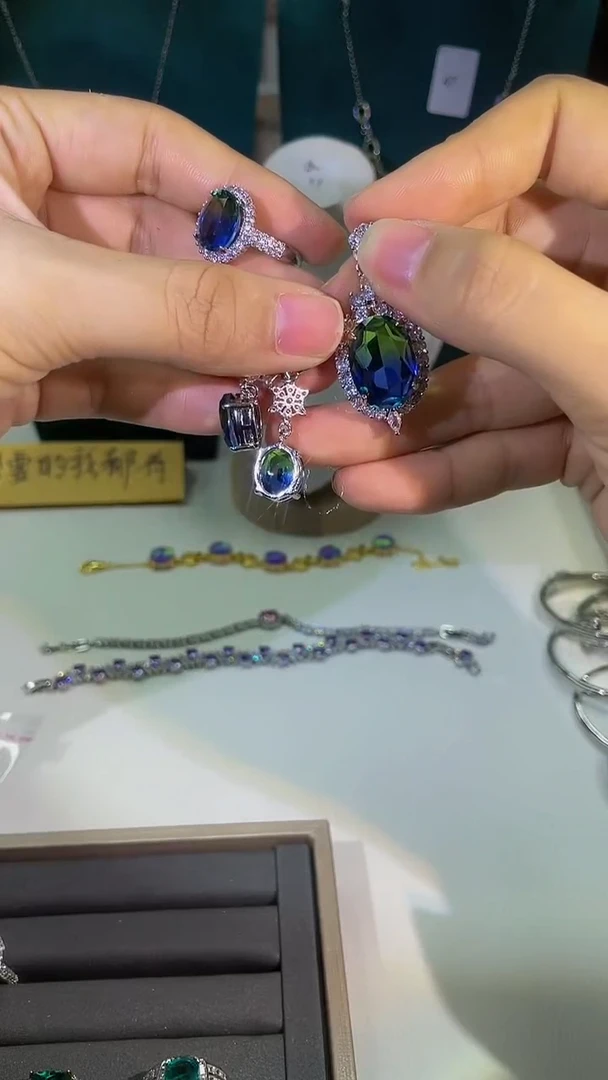 【闪购商品】祖母绿裸石未镶嵌15