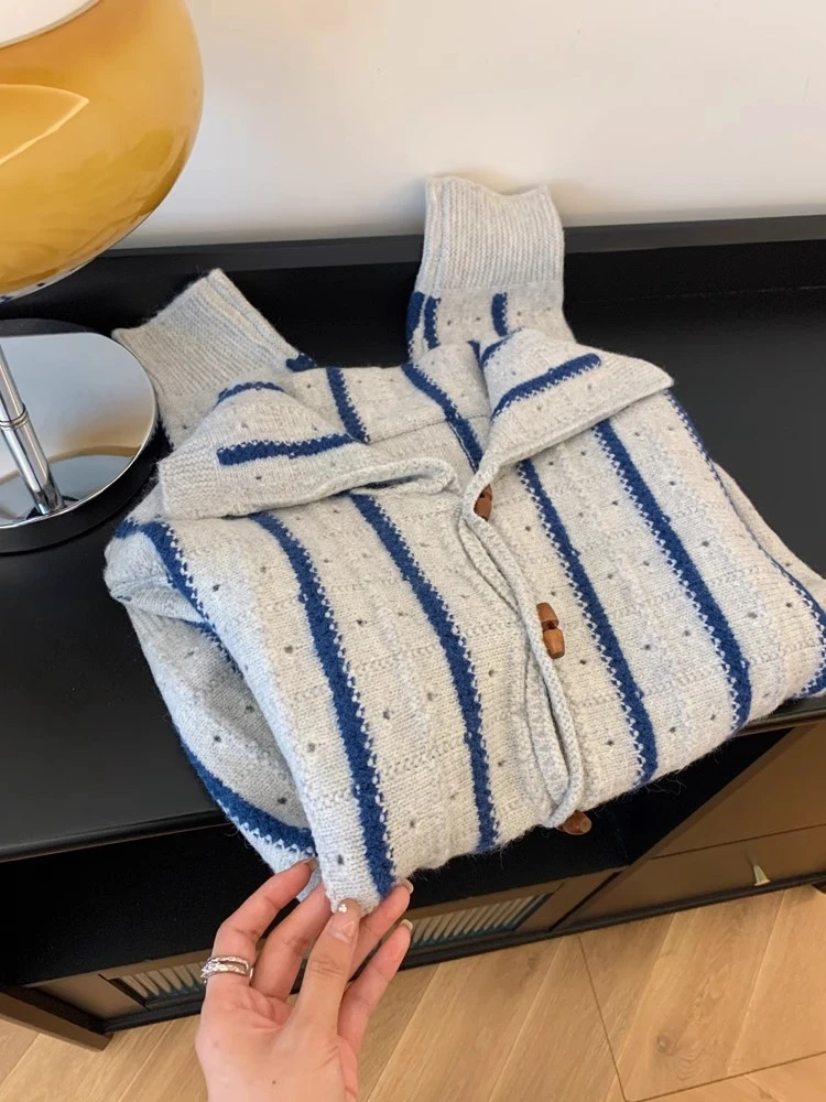 【蓝梦岛】复古时尚气质毛衣女2024秋冬季新款针织开衫条纹上衣