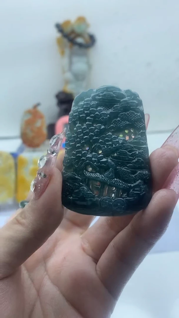 【闪购商品】定制翡翠未镶嵌挂件