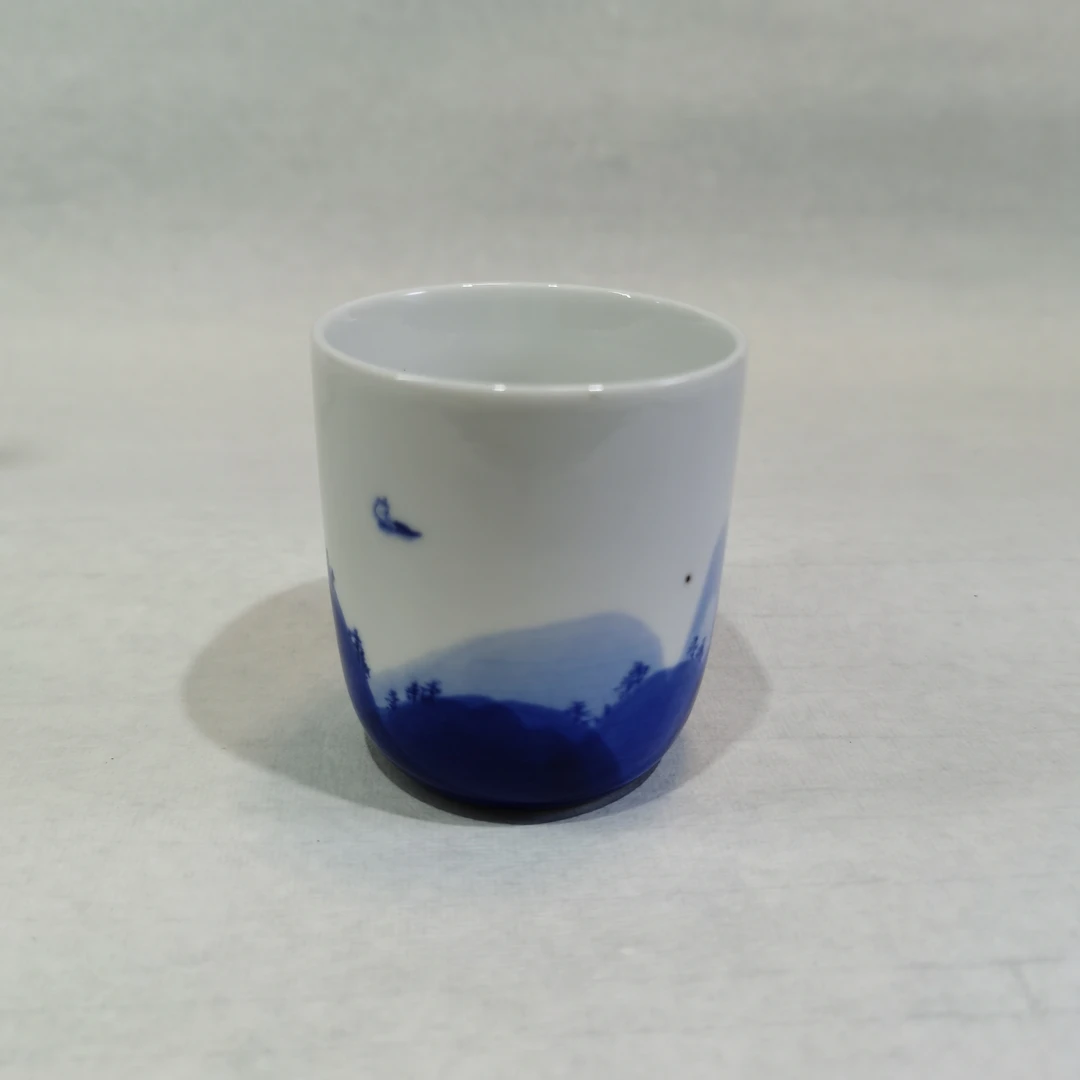 瑕疵品釉下青花高温禅意山水茶杯，功夫茶杯，主人杯