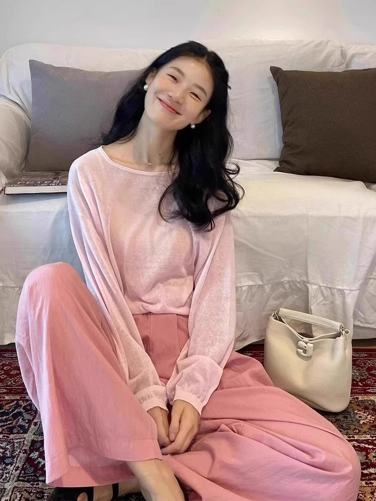 多巴胺穿搭粉色冰丝针织防晒罩衫长袖t恤女夏季薄款宽松薄纱上衣