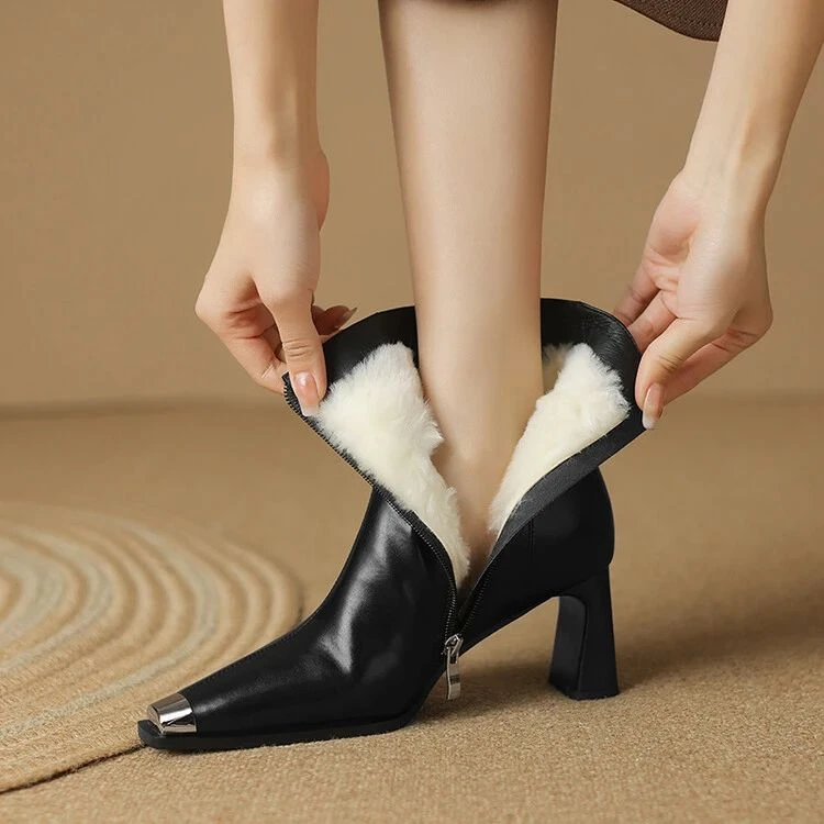 加厚保暖牛皮靴子7cm 方跟2024新款年冬季羊羔毛短靴女真皮高跟时