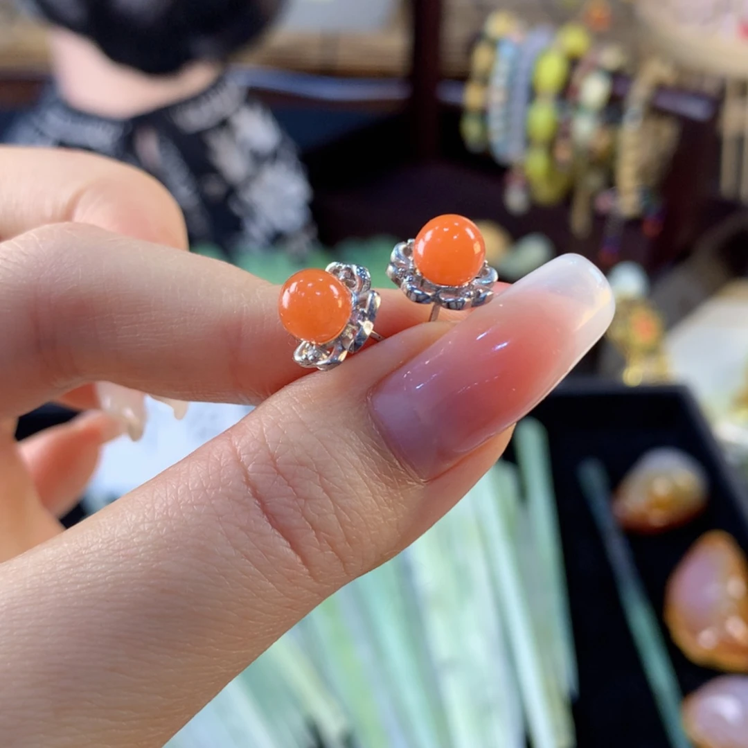 【闪购商品】南红玛瑙耳钉合金