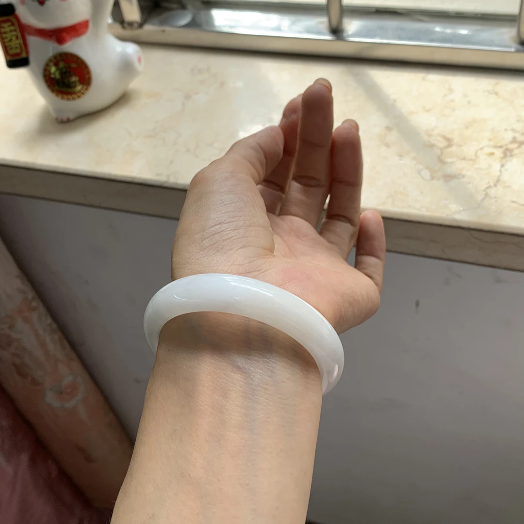 50正.5圈天然缅甸翡翠手镯A货手镯白月光厚装款微纹