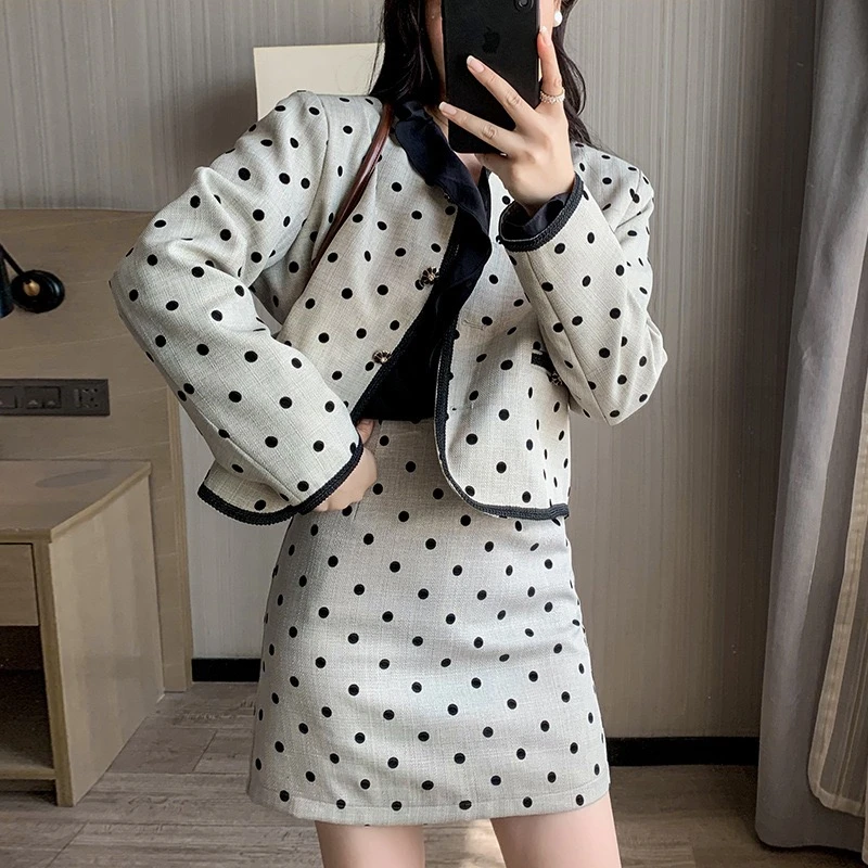 【秋款水泥灰波点外套】--