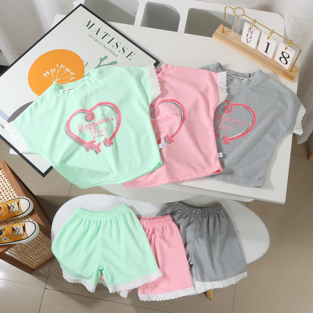 夏季儿童休闲时尚韩版小清新外穿透气卡通印花蝙蝠衫套装