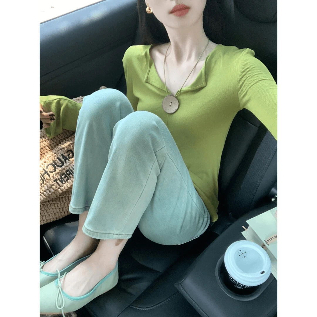 时尚穿搭女士秋季新款长袖开叉设计感休闲上衣百搭长裤显瘦牛仔裤