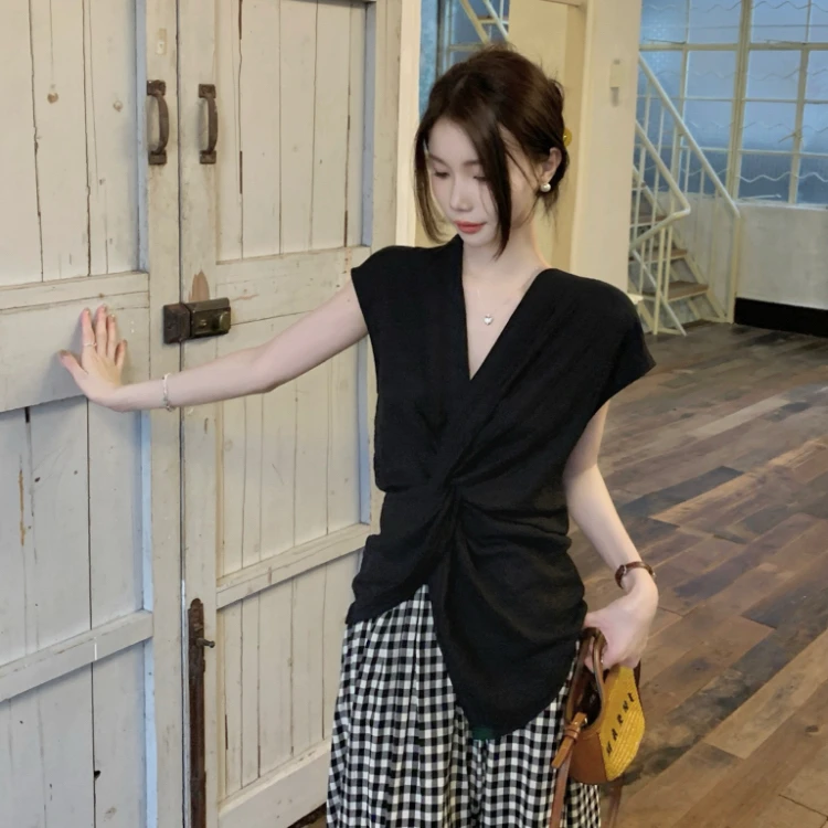 小清新轻熟风气质温柔气质扭结衬衫设计感小众不规则宽松无袖上衣