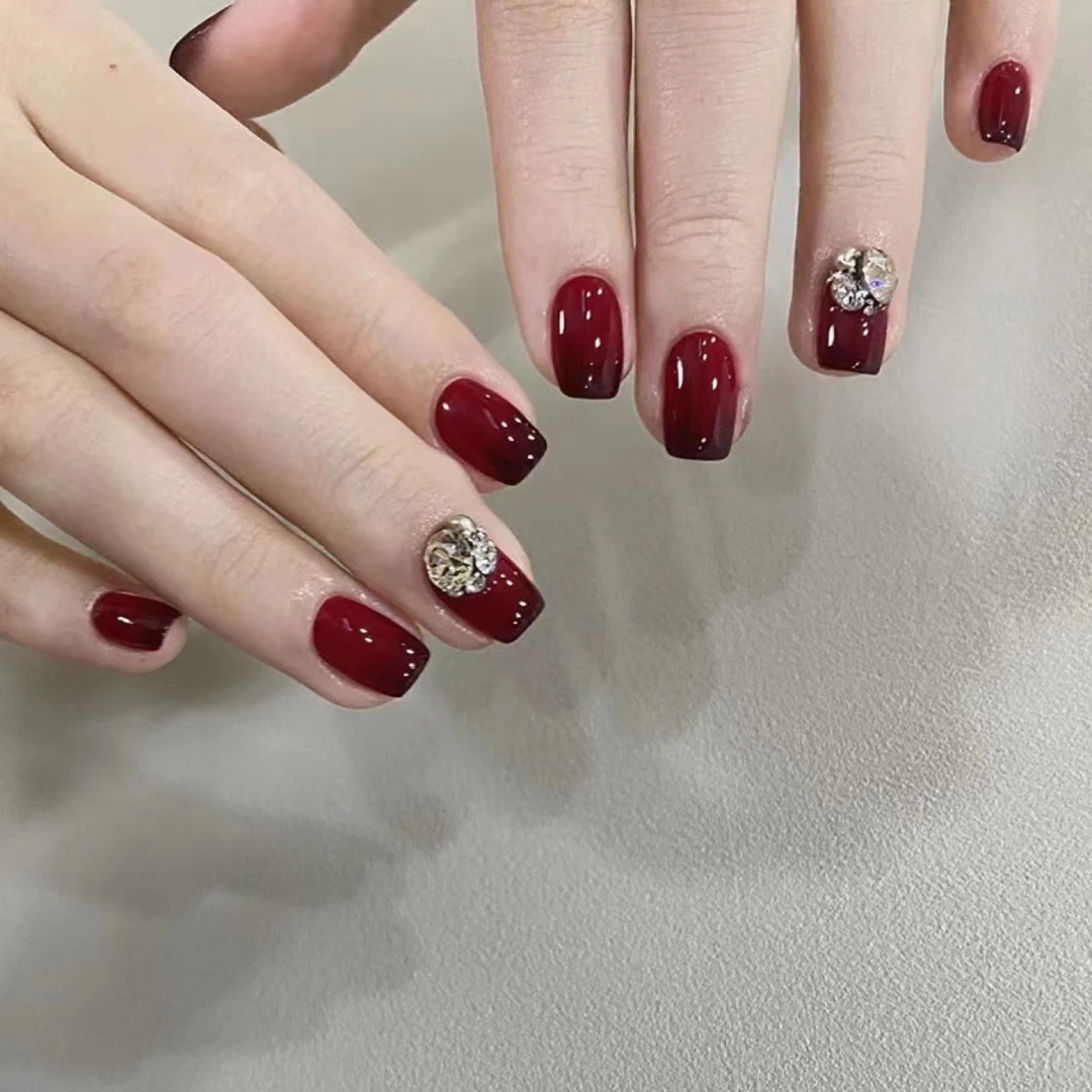 【轻奢】玛瑙红香槟堆钻秋冬显白气质高级感带钻穿戴式成品美甲贴片