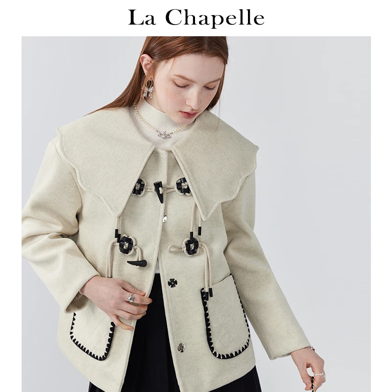 拉夏贝尔LaChapelle娃娃领小花牛角扣甜美时尚潮流短款外套秋冬新
